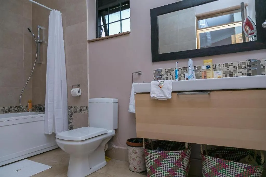 Villa Karibu Kampala